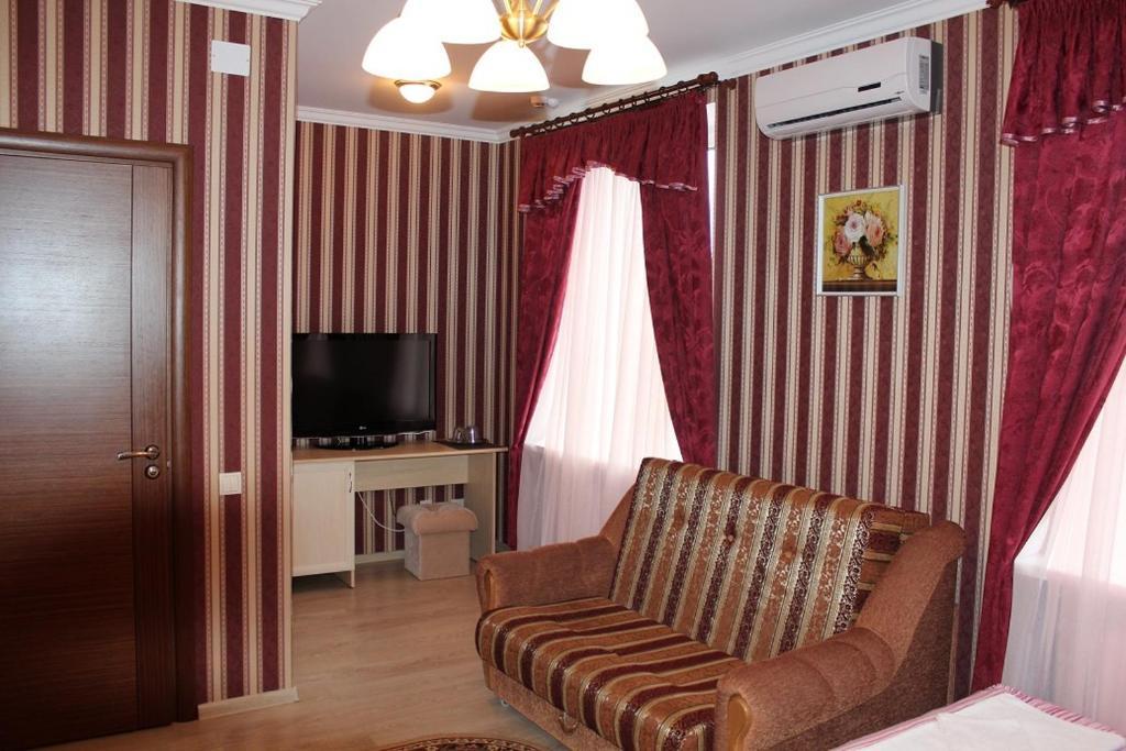 Nika Hotel Miyory Buitenkant foto